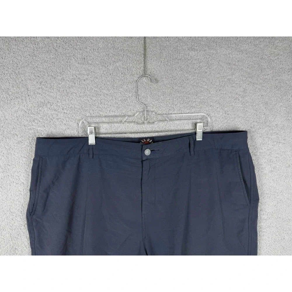 Faherty Men Blue All day Shorts Technical Hybrid Size 42 lightweight Preppy